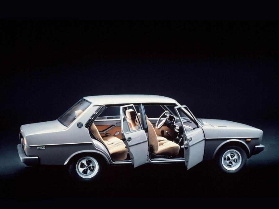  Fiat 131 Supermirafiori 1978 года  (фото 2 из 9)